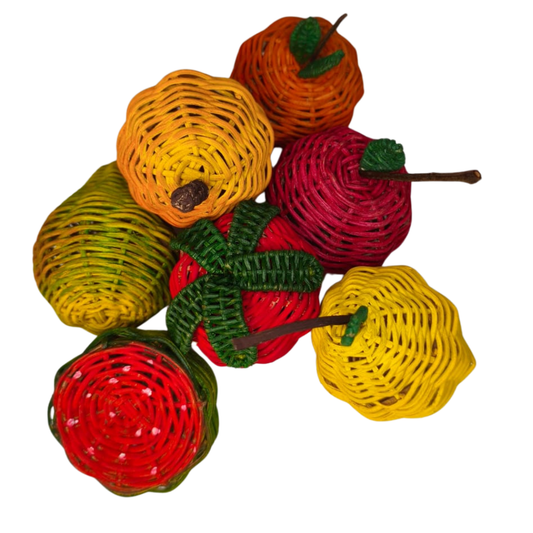 FRUTINHAS (CAJU, GOIABA, LARANJA, LIMÃO, MAÇÃ, MORANGO, PERA) em dois tamanhos - venda por unidade